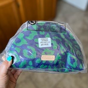 *NWT* Consuela Wilma large cosmetic case